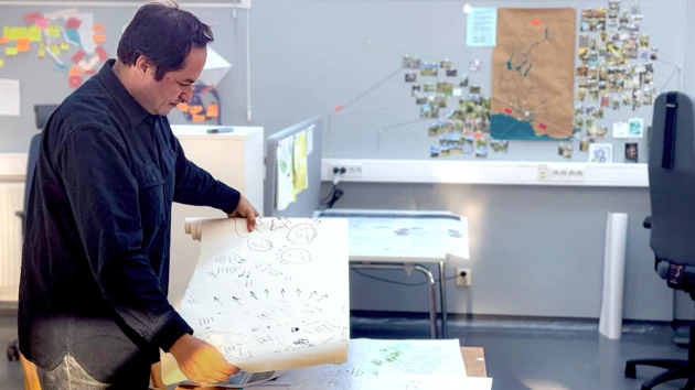 Sergio Bravo Josephson in the UID Research Studio